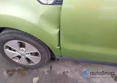 2014 Kia Soul z USA, uszkodzony, nr VIN KNDJN2A2XE7743877